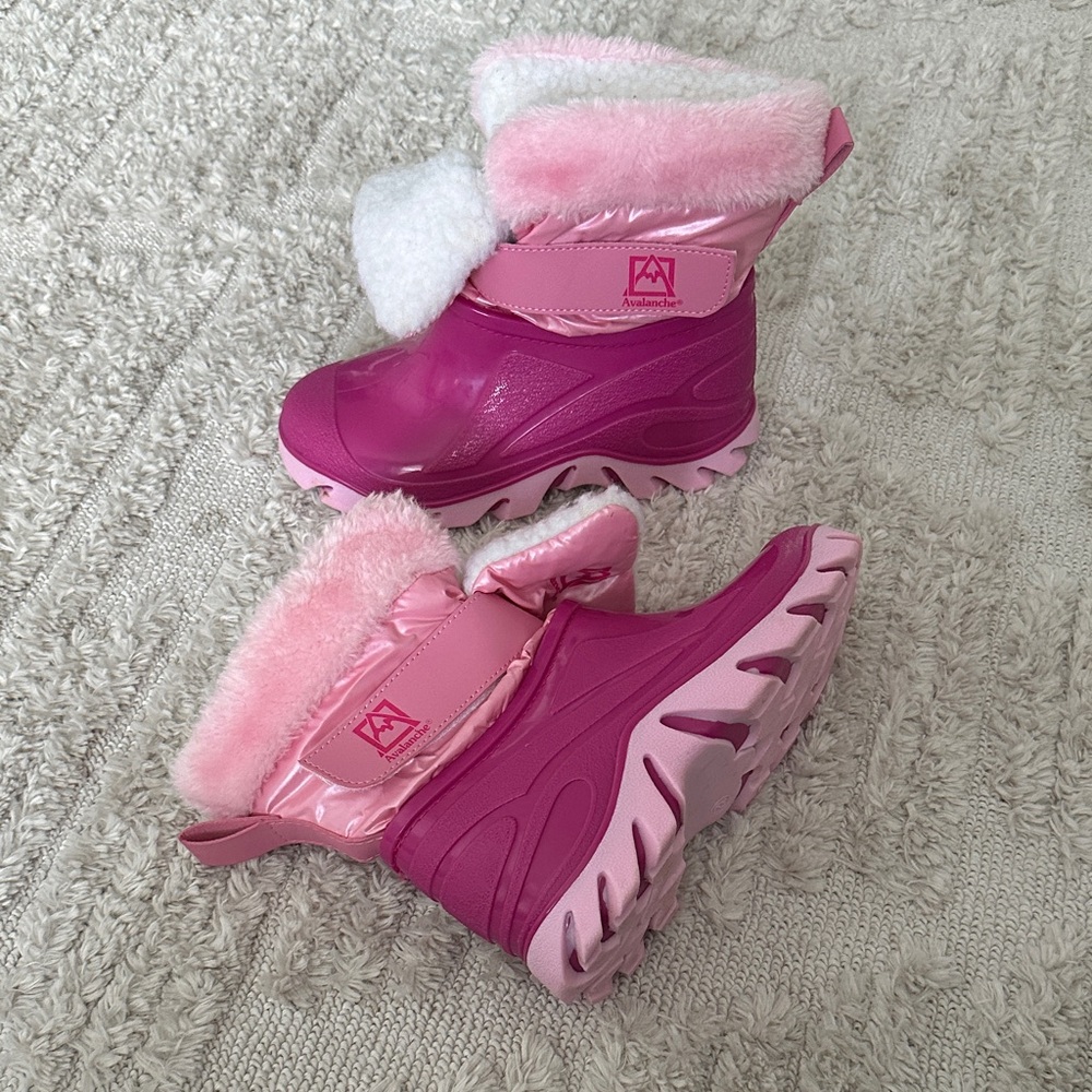 Avalanche Fuchsia and Pink Kids' Snow Boots